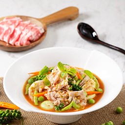 แกงป่าหมูชาบู (Country-style curry with shabu pork)