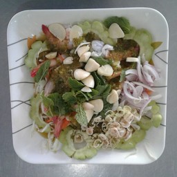 พล่ากุ้ง