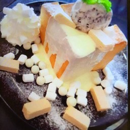 โทสต์ไวท์ช็อค