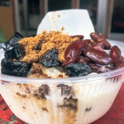 โอ๋วเอ๋วนมสดต้องลองเนื้อโอ๋วเอ๋วที่ร่วนในปากกินพร้อมกับนมสดหอมหวานดับร้อนได้ดี