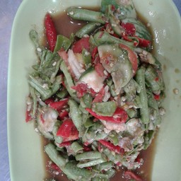 ตำถั่วฝักยาว-ไข่ต้ม