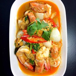 กุ้งผัดผงกะหรี่