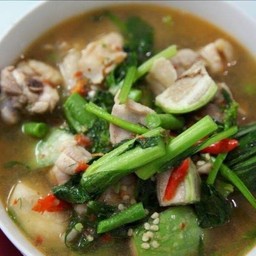 แกงอ่อมไก่