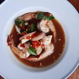 ยำกุ้งสุก