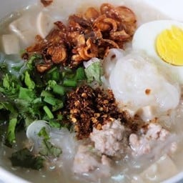 ก๋วยจั๊บจับอุบล Noodle Soup