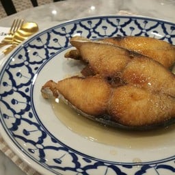 ปลาอินทรีทอดน้ำปลา