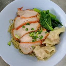 บะหมี่ปนเกี๊ยว (พิเศษ)