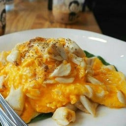 ข้าวไข่ข้นกรรเชียงปู