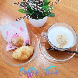 กะหรี่ปั๊บ Monday