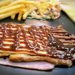 หมูคิงด้อม