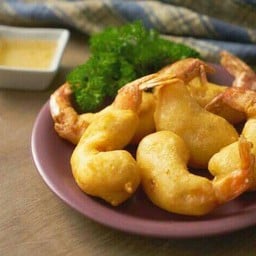 กุ้งชุบแป้งทอด