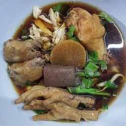 ก๋วยเตี๋ยวไก่นายเดียว