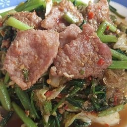 สุกี้แห้งหมู