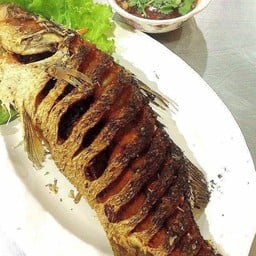 ปลากระพงราดพริก