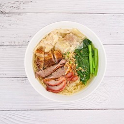 บะหมี่น้ำรวม