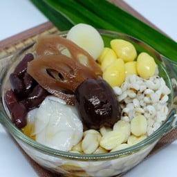 มรกตสยาม หวานเย็นสูตรโบราณ สาขาบางบัวทอง