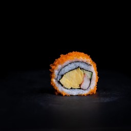 แคลิฟอร์เนียมากิ