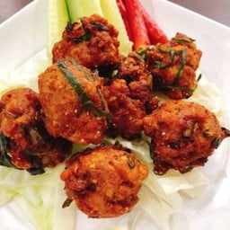 ลาบหมูทอด