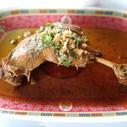 น่องเป็ดตุ๋น