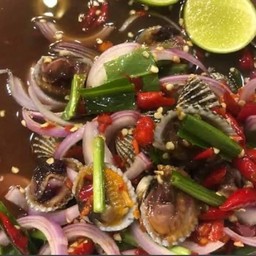 ยำหอยแครง