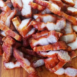 หมูสามชั้นทอดน้ำปลา