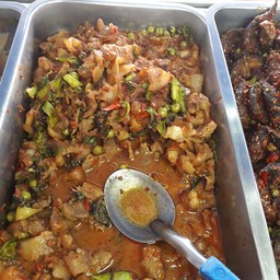 ร้านอำพัน