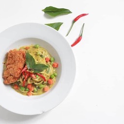 สปาเก็ตตี้เขียวหวานไก่ทอด