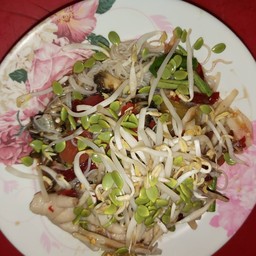 เกาเหลาตีนไก่ปลาร้า