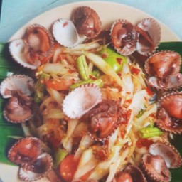 ส้มตำมะม่วงหอยแครง