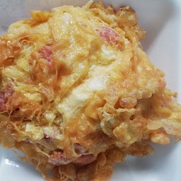 ข้าวราดไข่เจียวแหนม