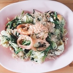 สุกี้ปลาหมึก