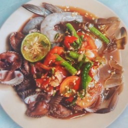 ส้มตำถั่วปูม้า+หอยแครง