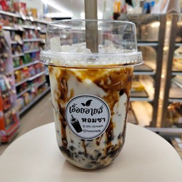 ร้านเอื้อยอายส์ หอมชา