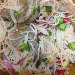 ยำขนมจีน กุ้งสด