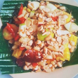 ตำข้าวโพดไข่เค็ม