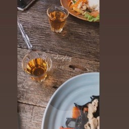 ชาเอิร์ลเกรย์ ร้อน - เย็น