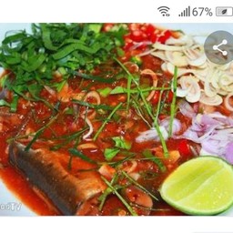 ยำปลาป๋อง