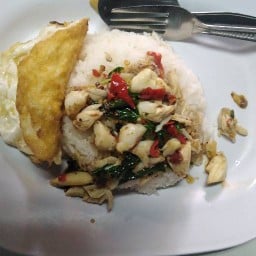 ก๋วยเตี๋ยวเรือ ครัวระเบียงรถไฟ