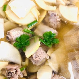 ต้มซี่โครงหมูหน่อไม้สด