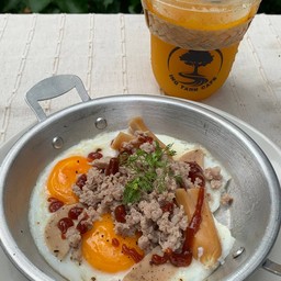 Ing Tarn Cafe