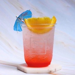 สตอเบอรี่โซดา