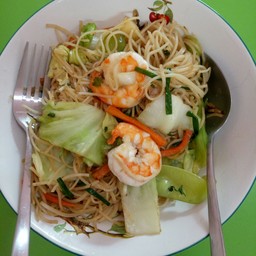 อาหารแนะนำ -หมี่ซั่วผัดกุ้งสด