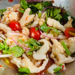 ยำเล็บมือนาง