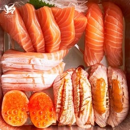 All Salmon Sushi Set