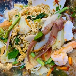 ยำมาม่าทะเล(ซือดะ)