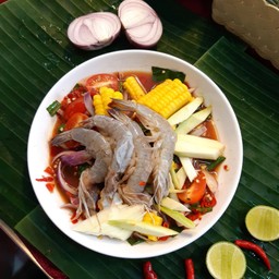 ยํามะม่วง + ข้าวโพด กุ้ง