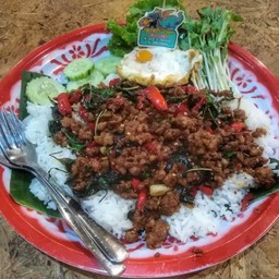 ข้าวกระเพราหมู