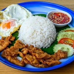 ข้าวหมูทอด+ไข่ดาว