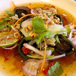 ยำไข่เยี่ยวม้า