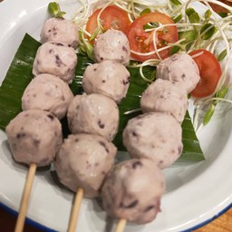 ลูกชิ้นปลาหมึก